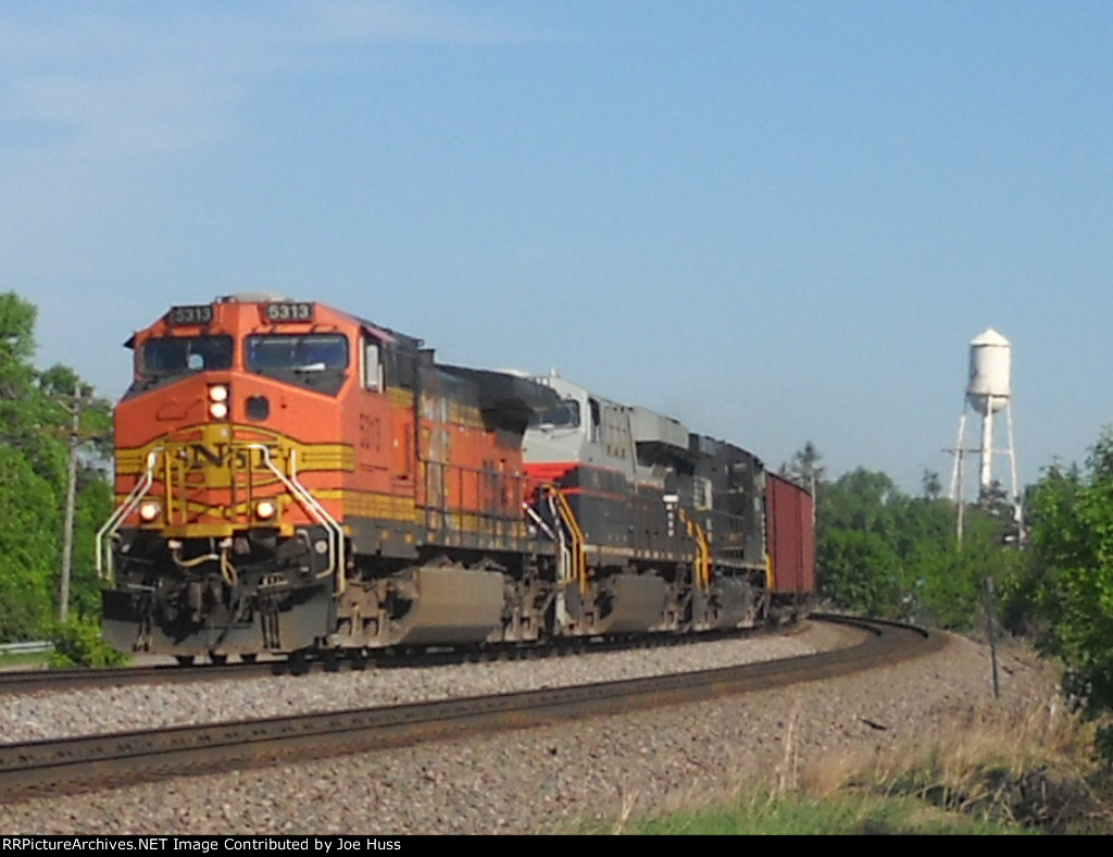 BNSF 5313 East